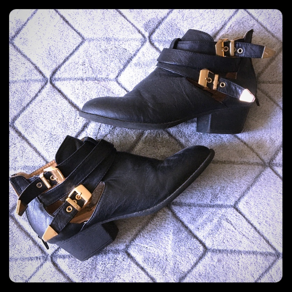 Wild Diva Black Buckle Ankle Boots